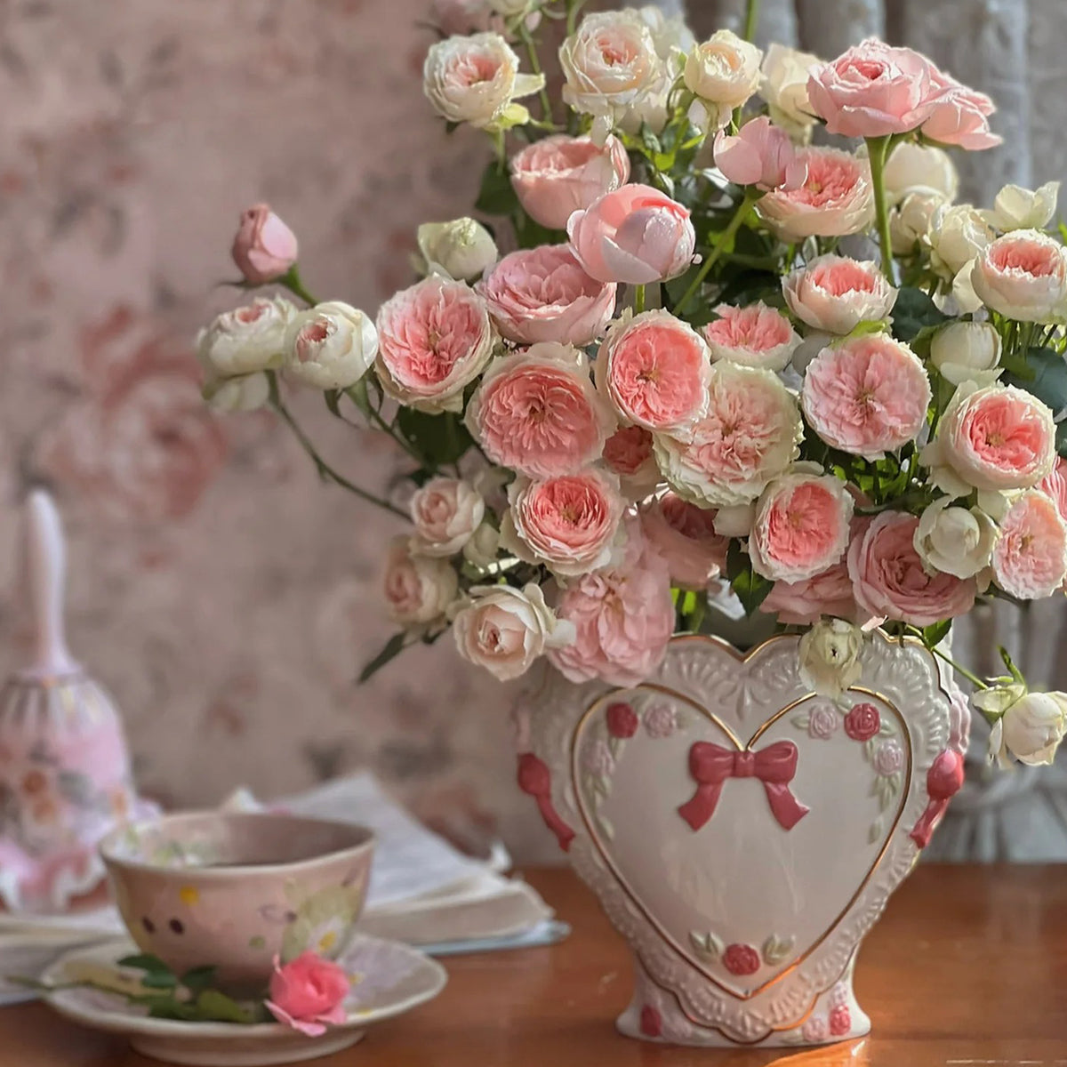 Pompon Veranda German Florist Shrub Rose